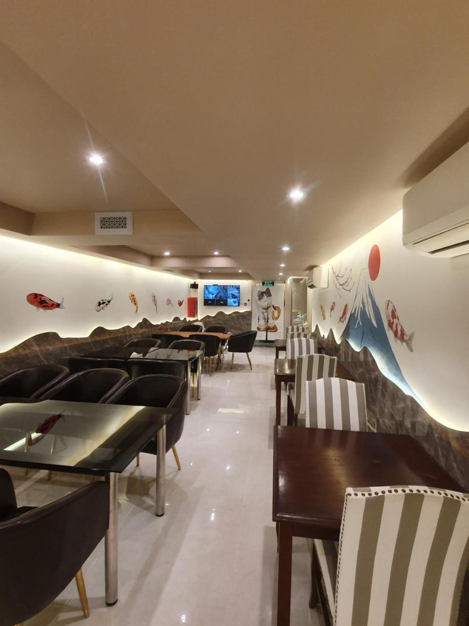 Saigon By Night Luxury Hotel Ho Chi Minh City Exterior photo